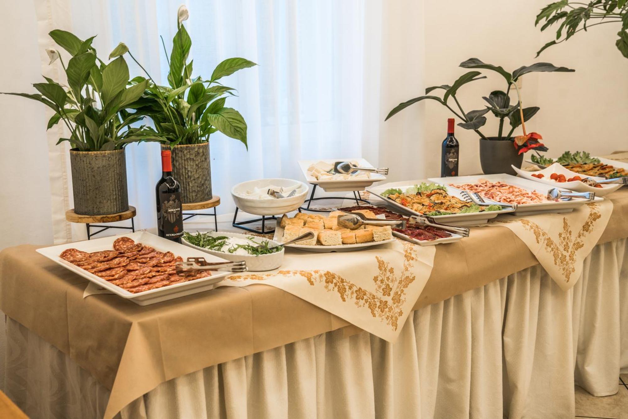Hotel Europa Milano Marittima Bagian luar foto